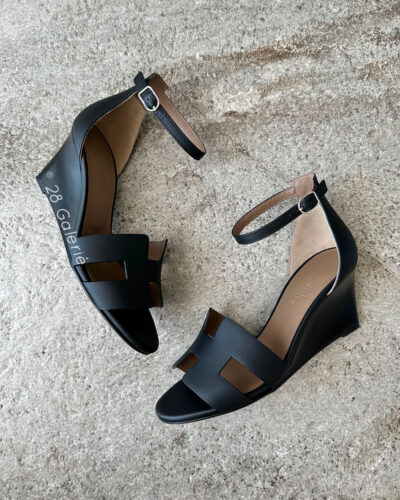 Hermes Black Legend Noir Sandals in Calfskin Leather and Palladium Hardware