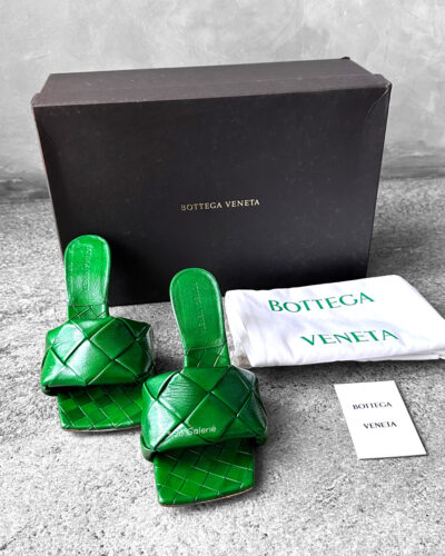 Bottega Veneta Candy Green Intrecciato Pumps