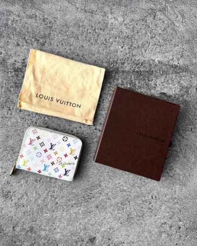 Louis Vuitton White Murakami Zippy Wallet in Monogram Canvas and Gold Hardware