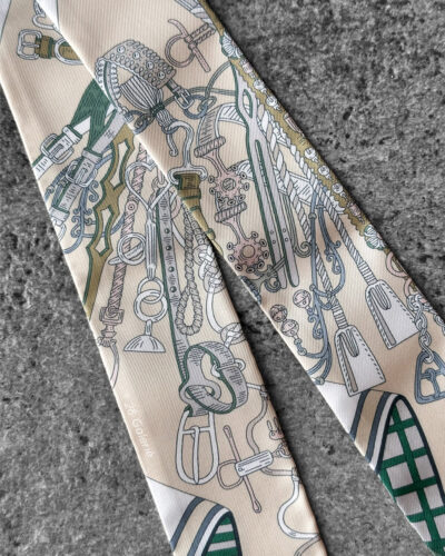 Hermes Vert/Beige/Gris Perle Bouquets Sellier Silk Twilly