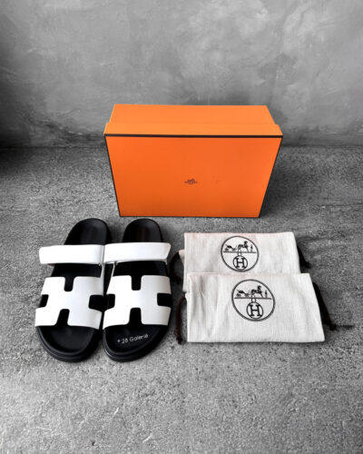 Hermes White Chypre Sandals in Calfskin Leather and Silver Hardware
