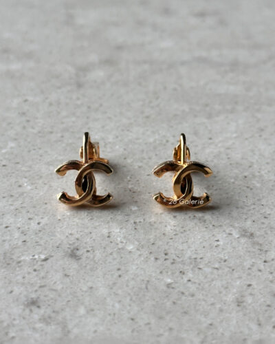 CHANEL VINTAGE GOLD PLATED INTERLOCKING CC EARRINGS