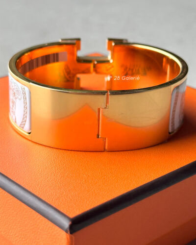 Hermes Clic Clac H Jour de Casting Bracelet Yellow gold Plated