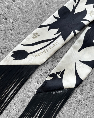Hermes Bouquet Final Leather Fringe Twilly - Cream Black