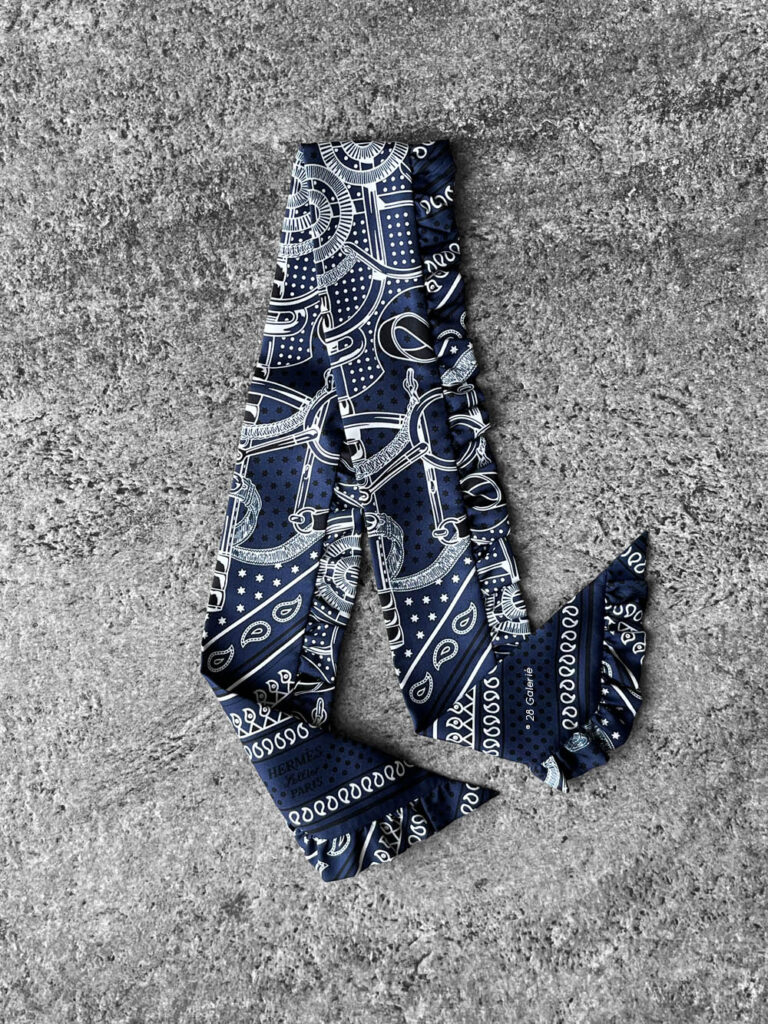 Hermes Eperon d'Or Bandana  Twilly - Marine fonce/ Noir/ Blanc